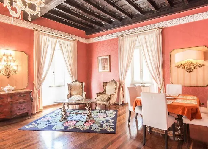 Spanish Steps Apartment Deluxe