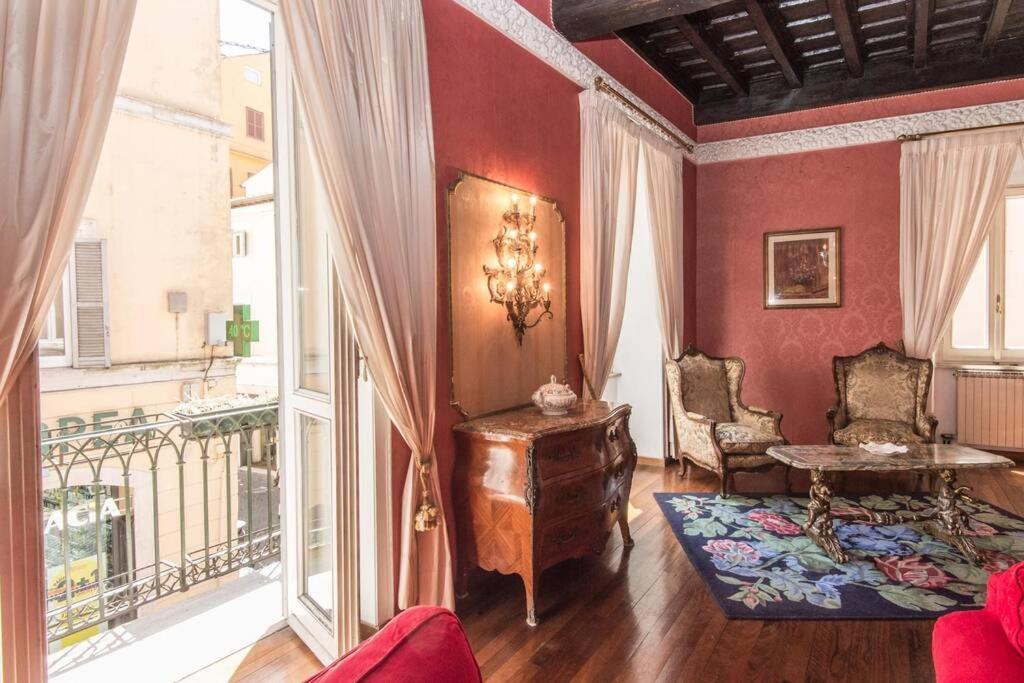 Spanish Steps Deluxe
