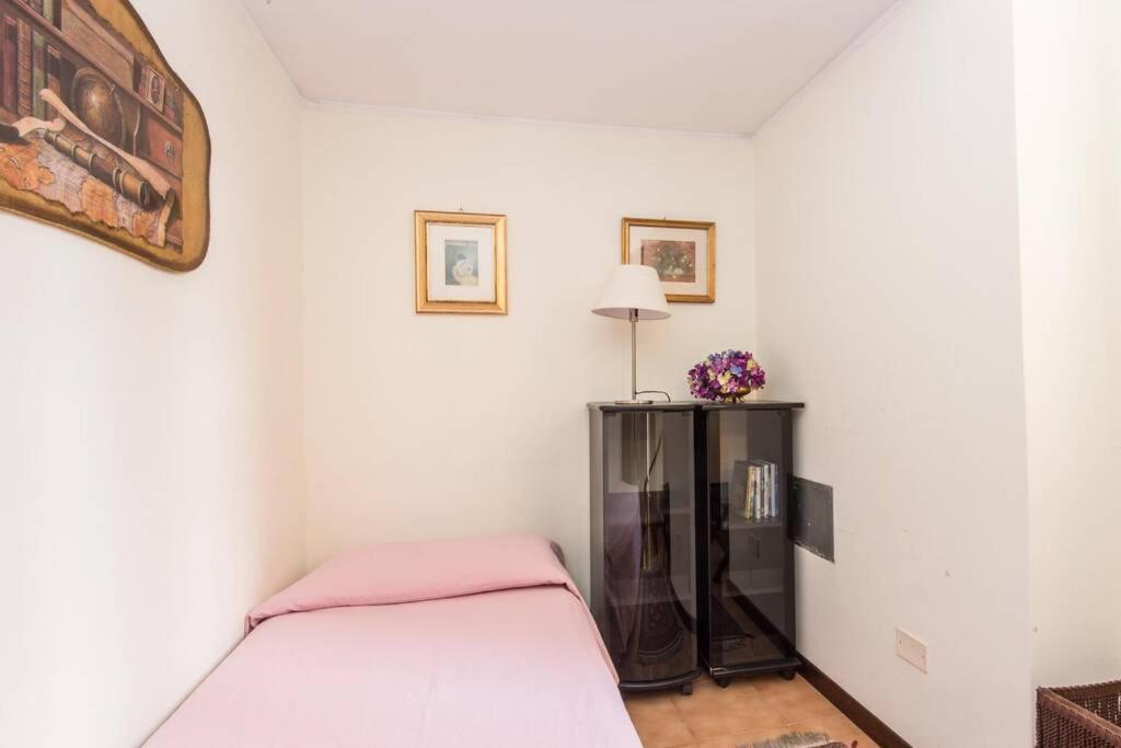 Spanish Steps Deluxe Apartment Rom