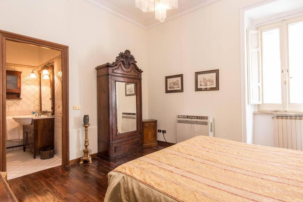 Apartment Spanish Steps Deluxe