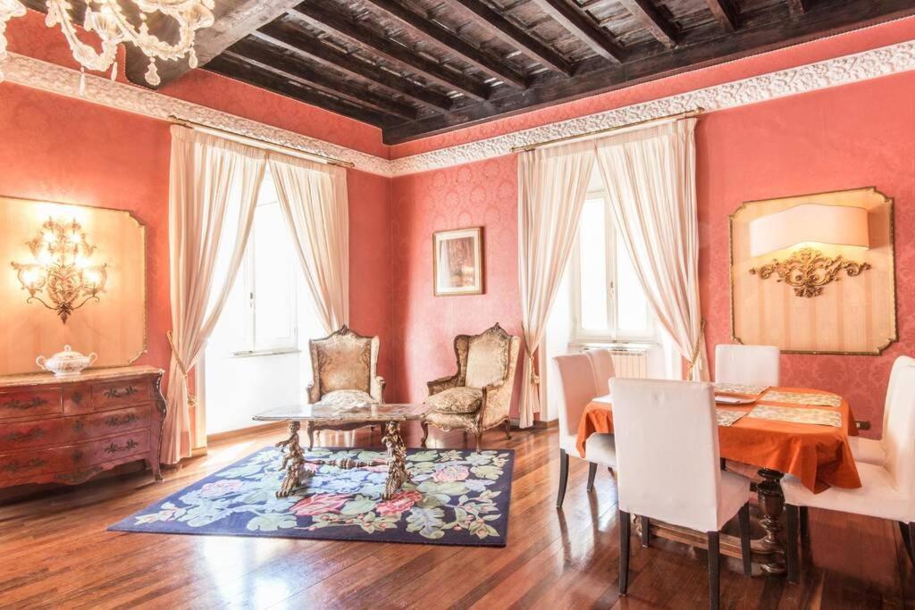 Apartment Spanish Steps Deluxe Rom