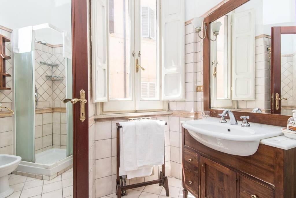 Apartment Spanish Steps Deluxe Rom